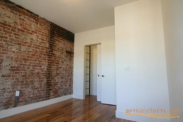 Rented by aptsandlofts.com | media 44