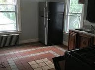 707 McClellan St, Schenectady, NY 12304