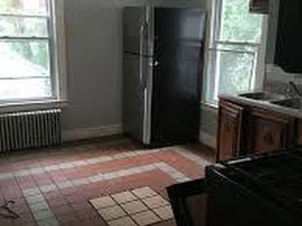 707 McClellan St