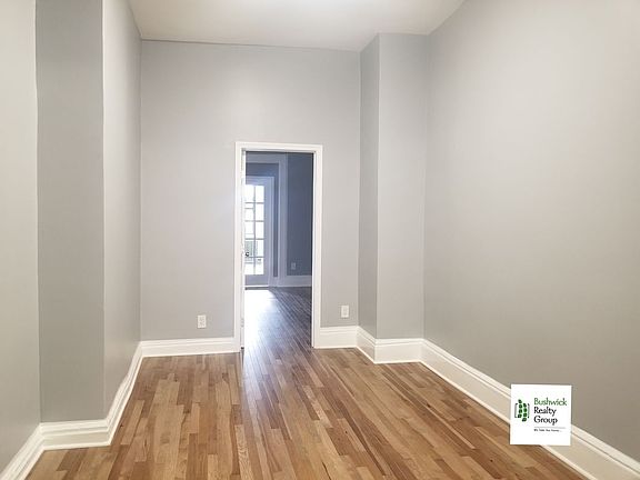 3rd image of 295 Irving Ave APT 2