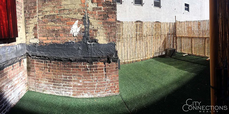 Rented by City Connections Realty | media 5