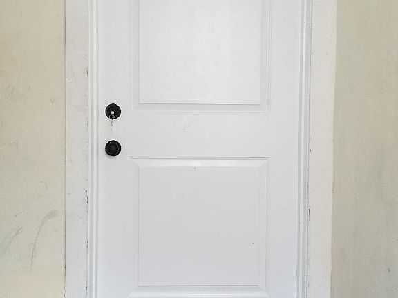 2nd image of 2200 N Milwaukee Ave #2