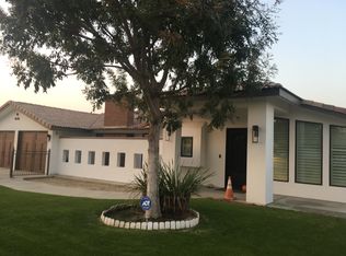 5918 E Brundage Ln, Bakersfield, CA 93307