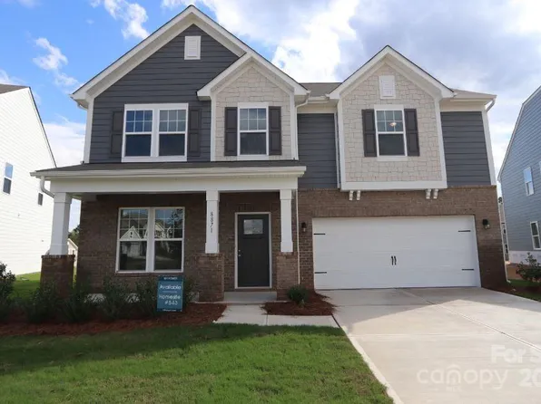 8871 Vanderbilt Rd, Sherrills Ford, NC 28673