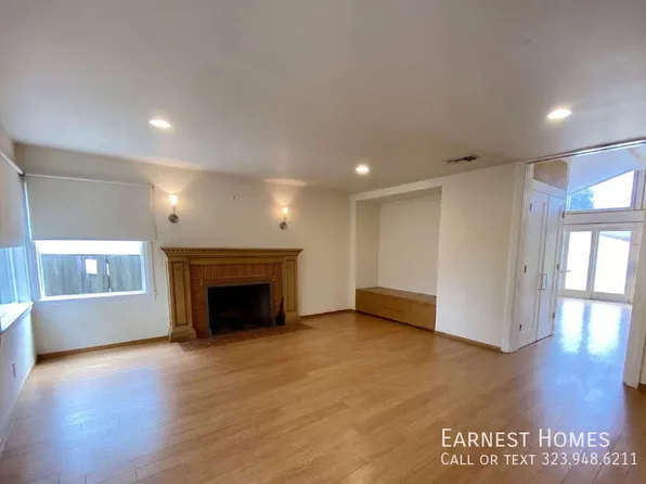 2577 S Bundy Dr, Los Angeles, CA 90064