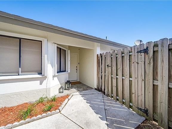5th image of 164 Colly Way