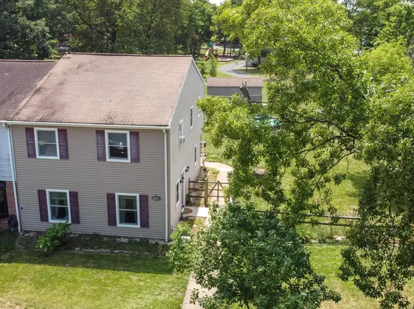 716 Hamilton Rd, East Greenville, PA 18041