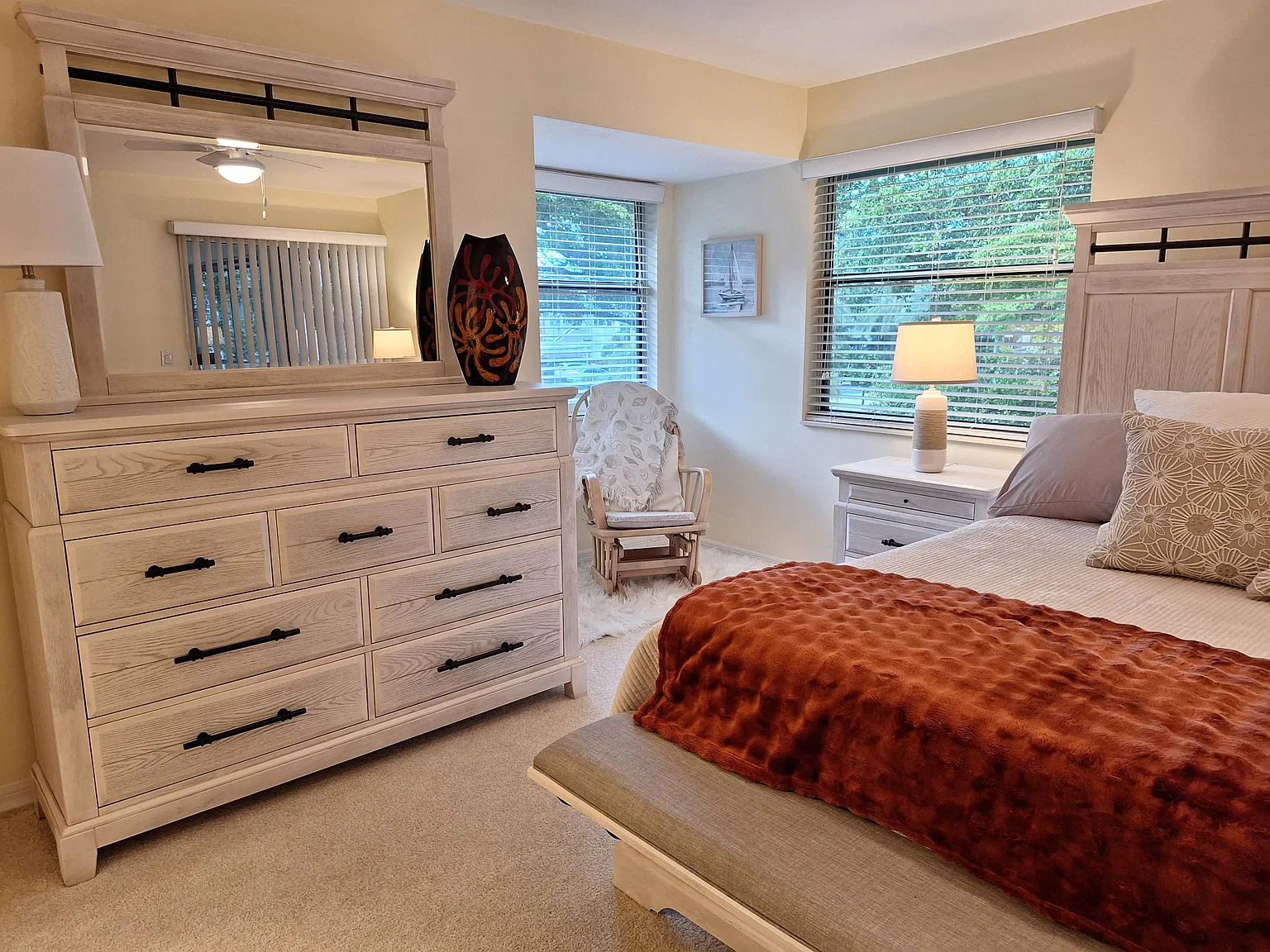 2 bed, 1281 sqft, $6,500 — Photo 3