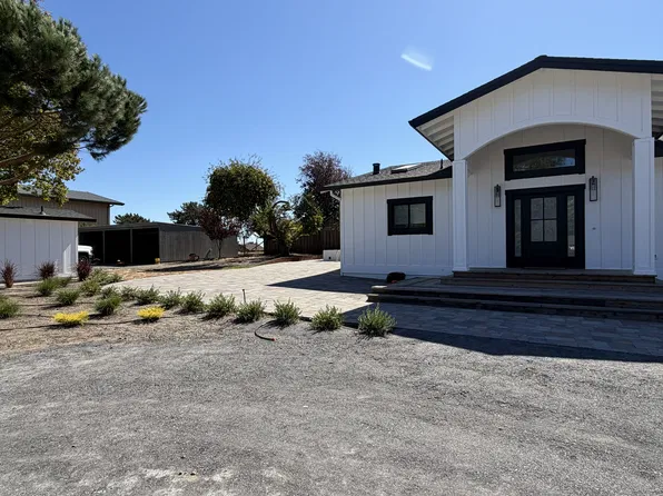 352 Palm Ave, Penngrove, CA 94951