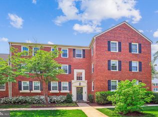 6624 Boulevard Vw APT C1, Alexandria, VA 22307