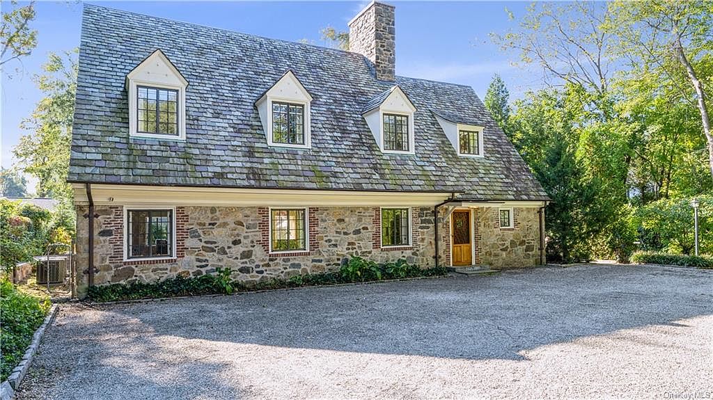 155 Stratton Road, New Rochelle, NY 10804 Zillow