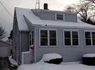 1707 Athaleen Ave, Racine, WI 53403