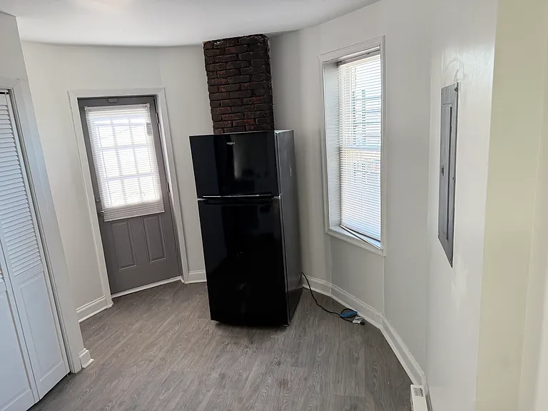 2324 Madison Ave #3 — Photo 7