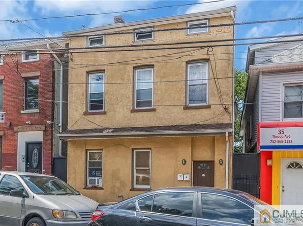 37 Throop Ave, New Brunswick, NJ 08901