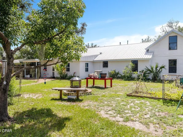 1103 E 8th St, Lynn Haven, FL 32444
