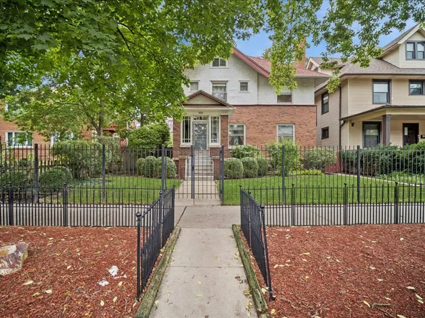 1616 W Jarvis Ave, Chicago, IL 60626