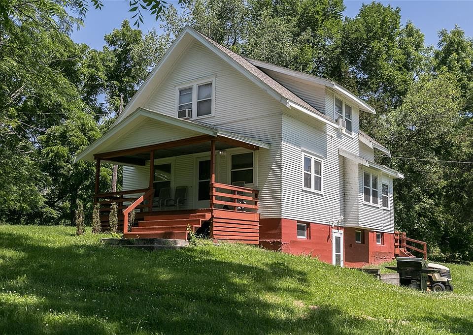 1st image of 410 Wilder Dr