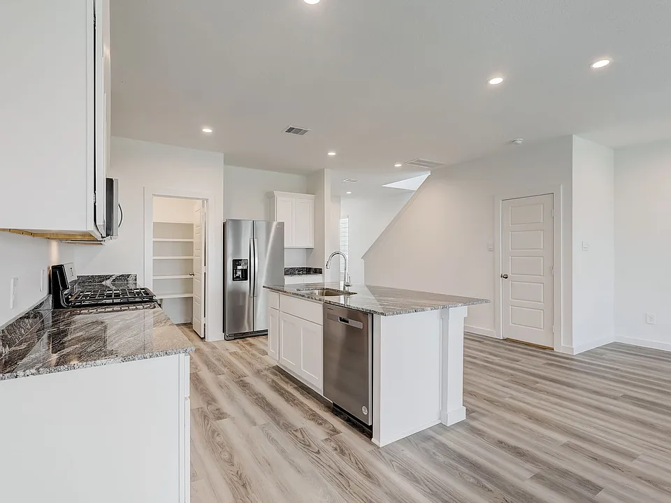 2616 Hudson Hollow Trl