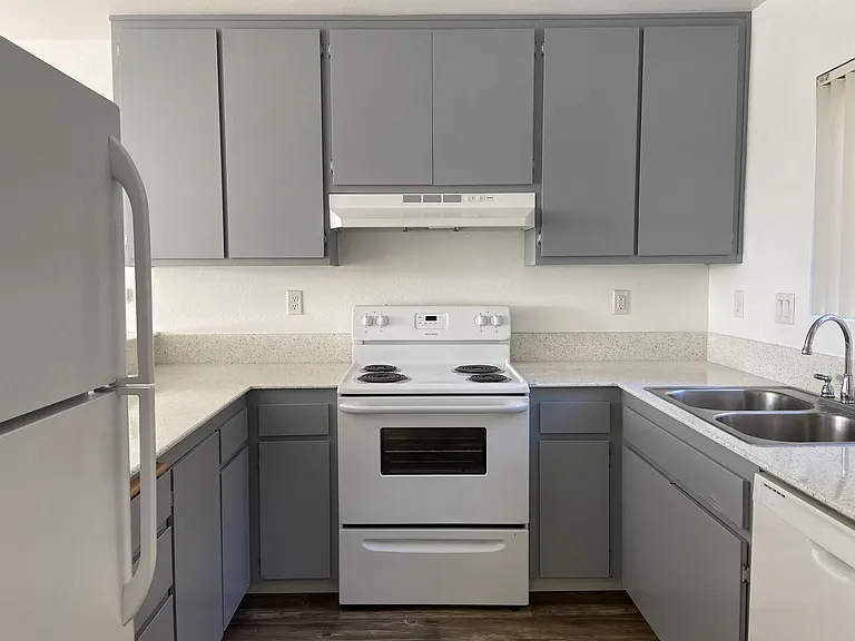 8557 Lemon Ave #9 — Photo 3