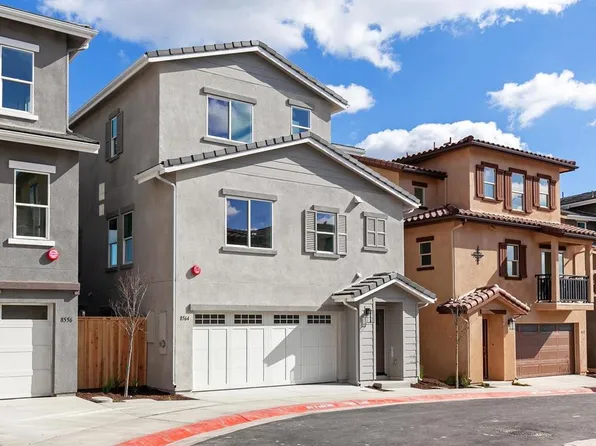 8564 Vista Azul Pl, Lemon Grove, CA 91945