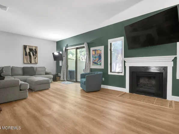 804 Bounty Court #4B, Toms River, NJ 08753