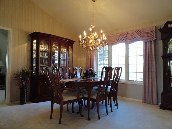 4th image of 3049 Jonathon Ct