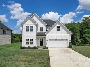 5242 Rocky River Crossing Rd, Harrisburg, NC 28075