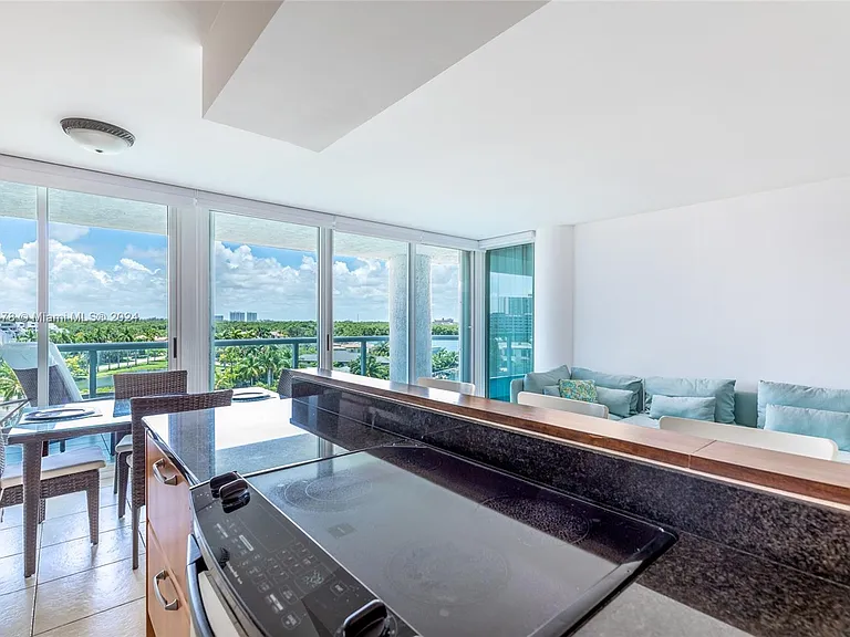 16500 Collins Ave #655 — Photo 9