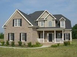 5330 Autumn Harvest Dr, Kernersville, NC 27284