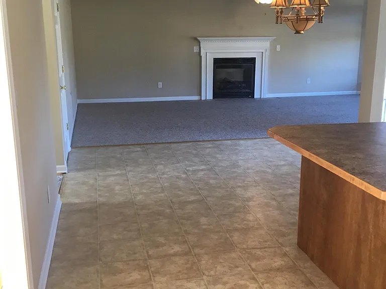 1695 Buckingham Dr — Photo 9