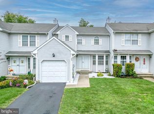 48 Buffalo Hollow Rd, Branchburg, NJ 08876