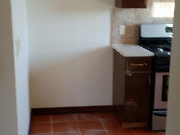 5th image of 1495 E 28th St #4BB