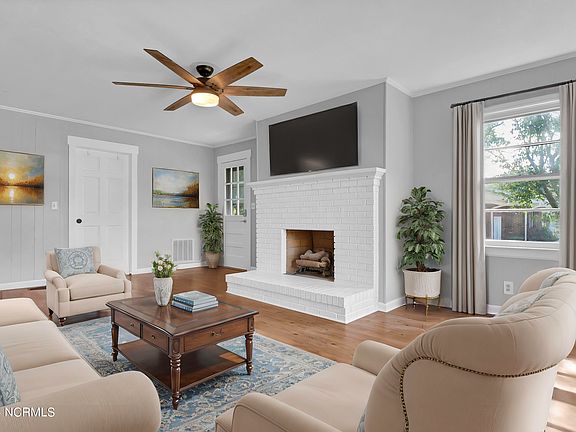 5th image of 143 Stonewall Jackson Drive