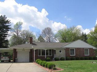 2708 Melrose Ave, Godfrey, IL 62035