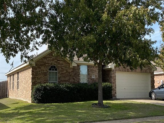 3rd image of 105 Buckskin Dr