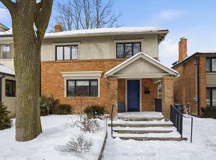241 Lonsmount Dr, Toronto, ON M5P 2Y9