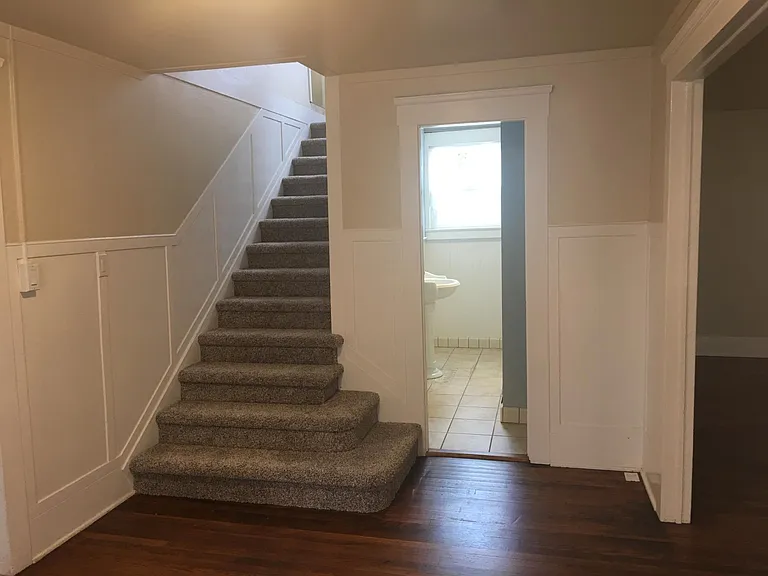 484 Alma St — Photo 7