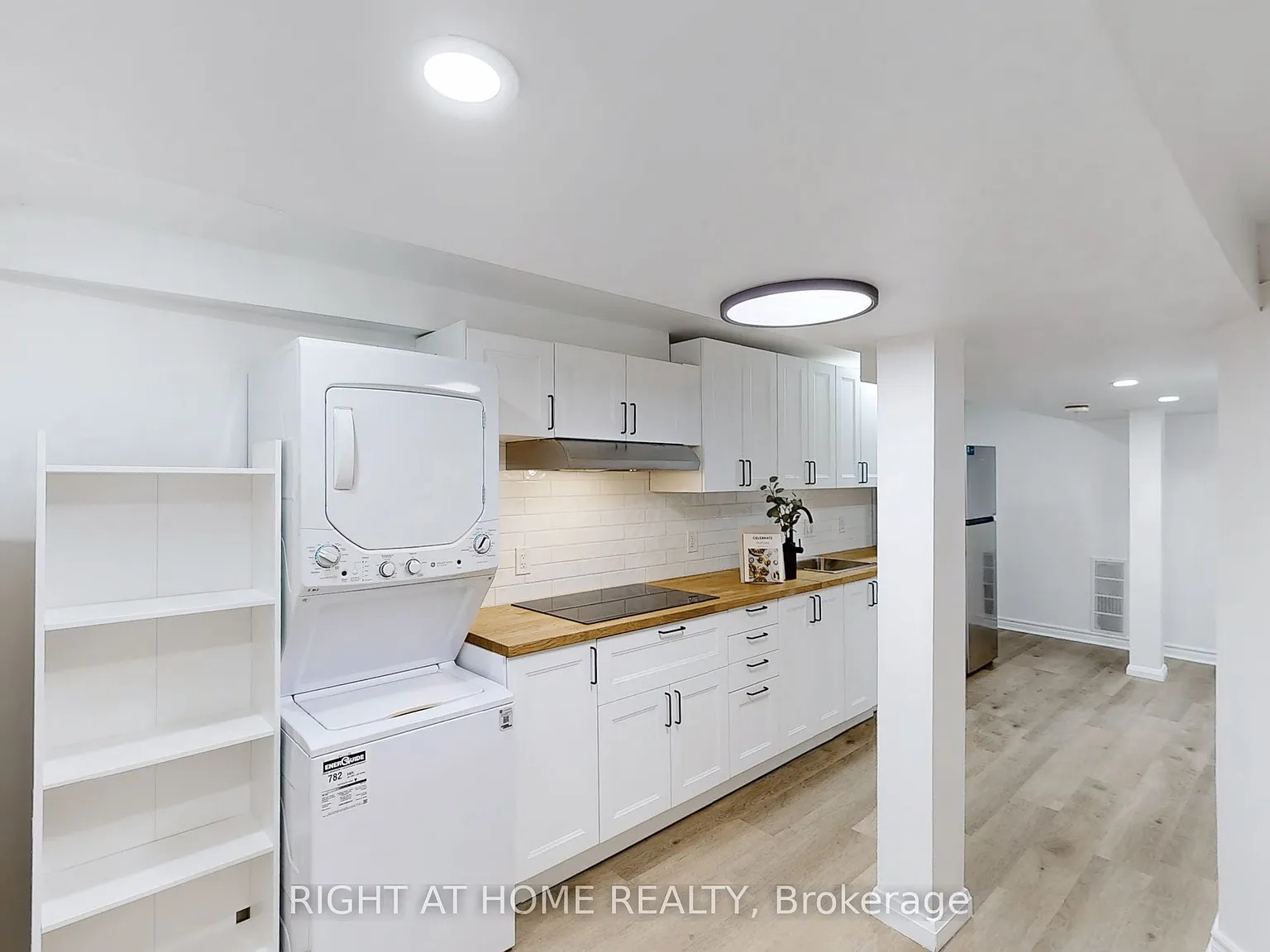 1 bed, $1,695 — Photo 2