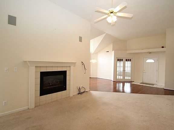 4th image of 4909 W Churchill Ct #4909