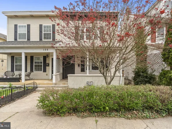 107 Bradford Ave, Downingtown, PA 19335