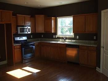 3rd image of 5600 Bear Creek Dr