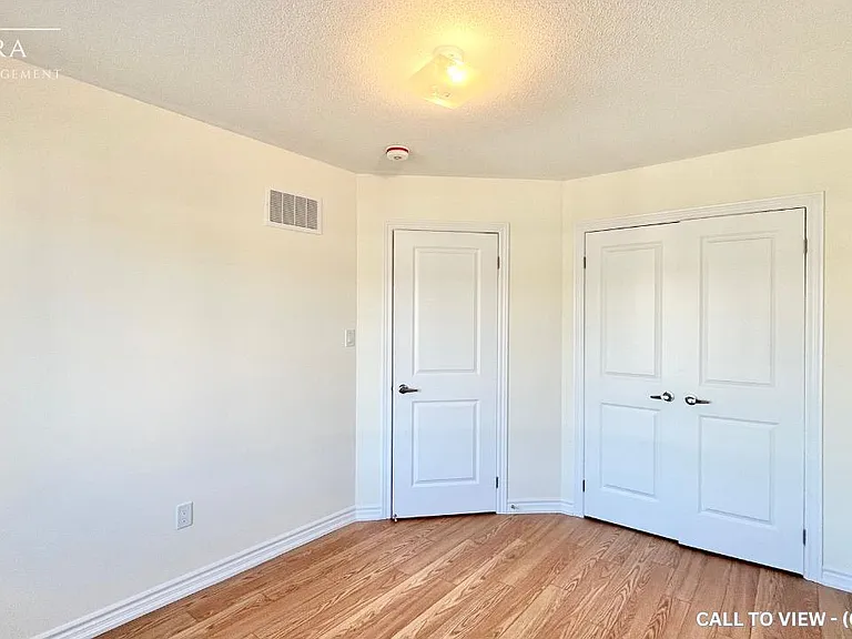 9 Durham Ave — Photo 10