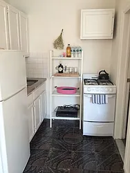 Rented by Aimee Grodanz, LREB