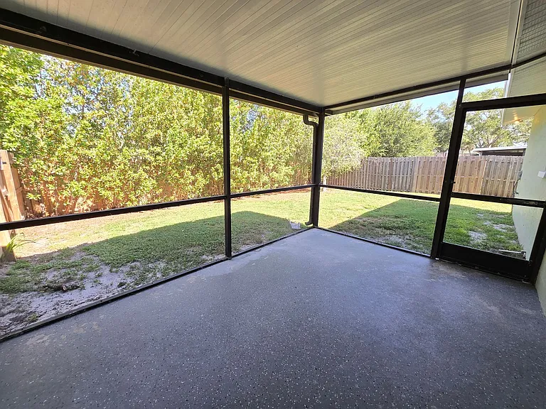 5417 Desoto Pl — Photo 20
