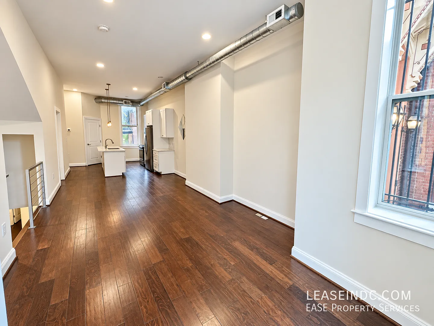4 bed, 3.5 bath, 1750 sqft, $6,100 — Photo 2