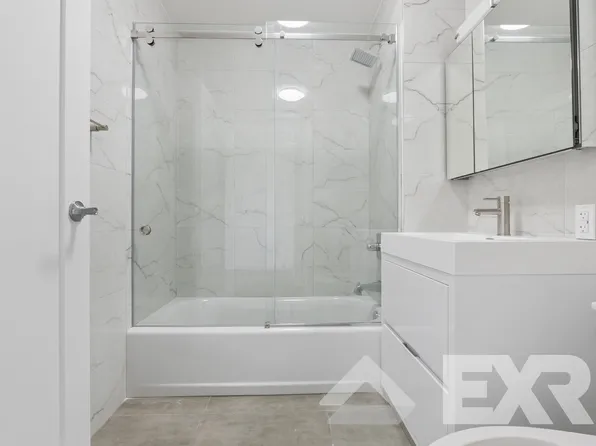 48 Somers Street image 9 of 20