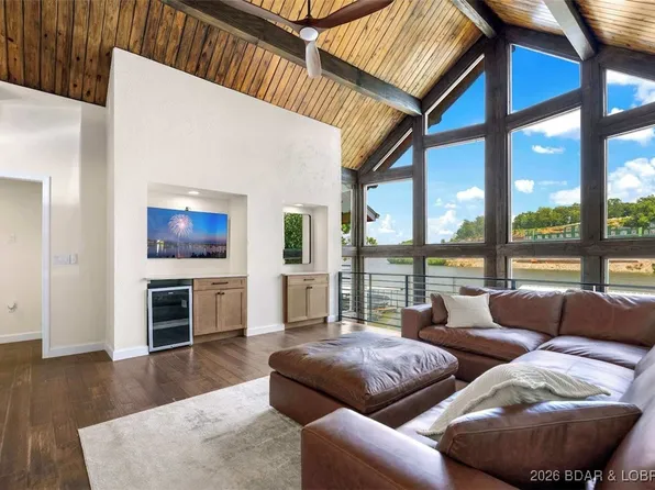 740 Mistwood Bluff Rd, Camdenton, MO 65020