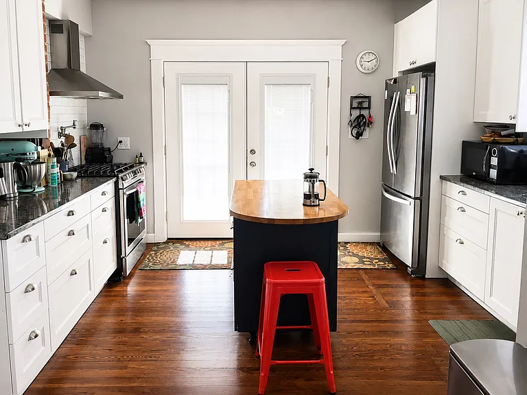 27 W Rock Ave — Photo 31