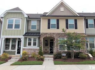 1808 Shady Oaks Dr, Wendell, NC 27591