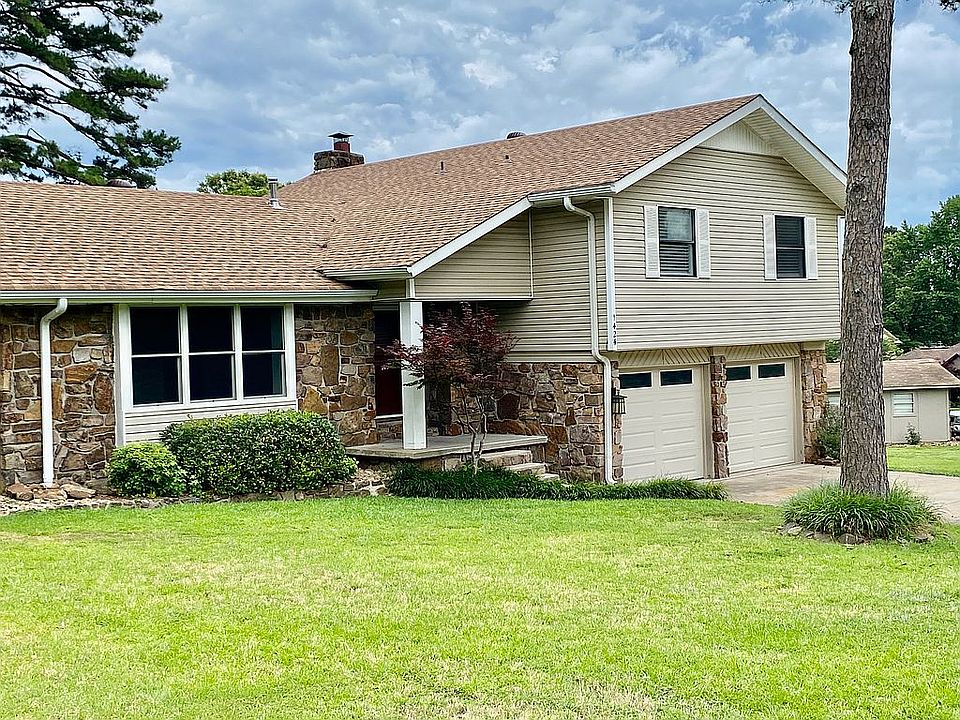 1st image of 1424 Shalimar Cir
